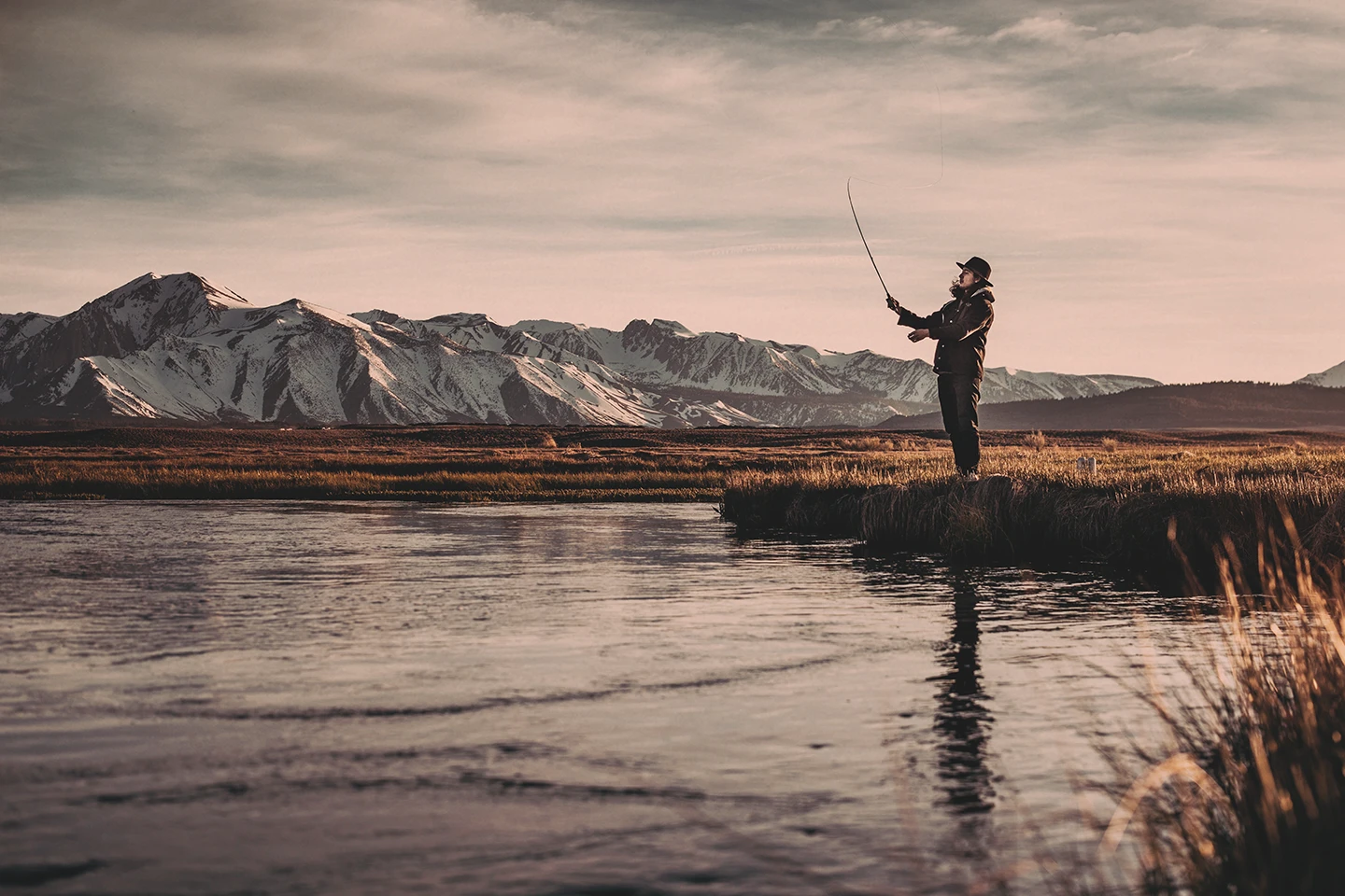 Hombre pescando